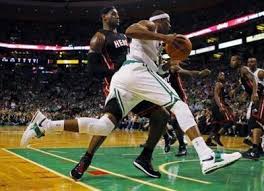 马刺胜独行侠 文班狂砍40+13 弗拉格空砍33+6+5